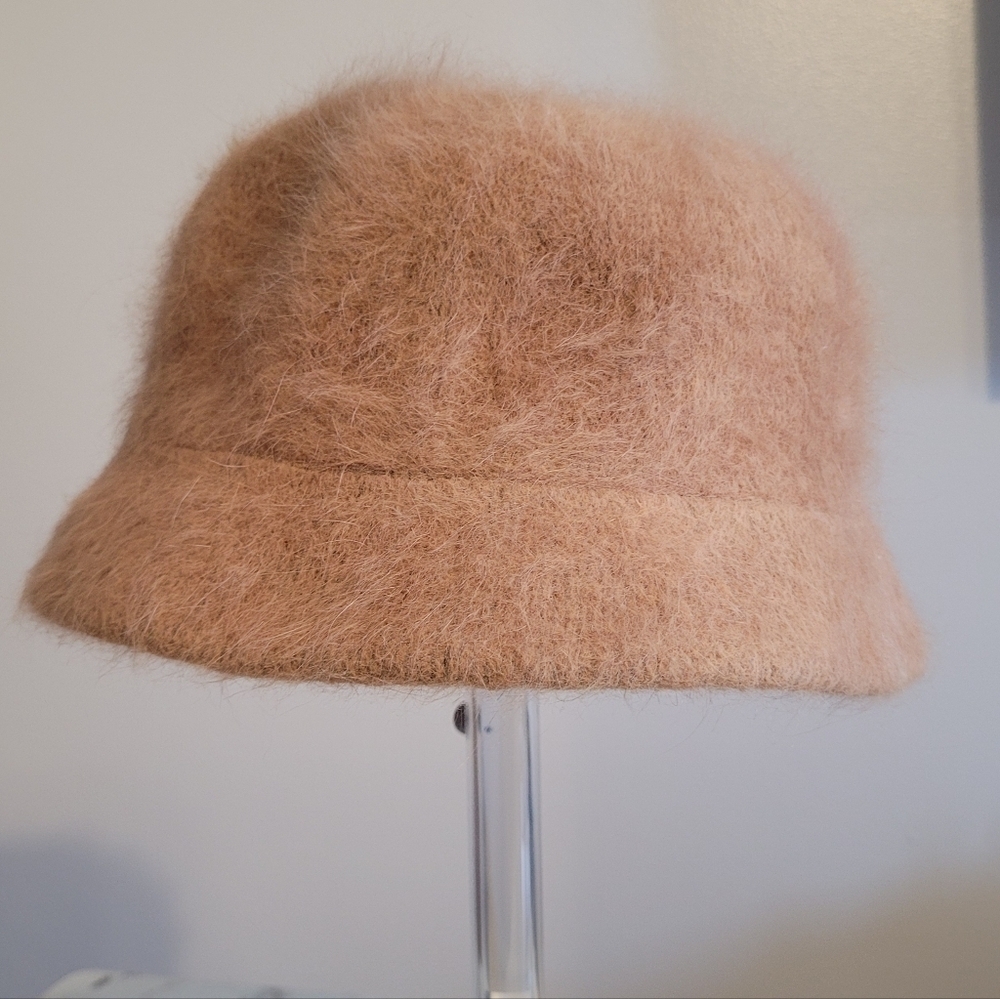 David & Young Angora Blend Tan Fuzzy Bucket Hat Wmns Minimalist Streetwear Warm - Picture 2 of 5